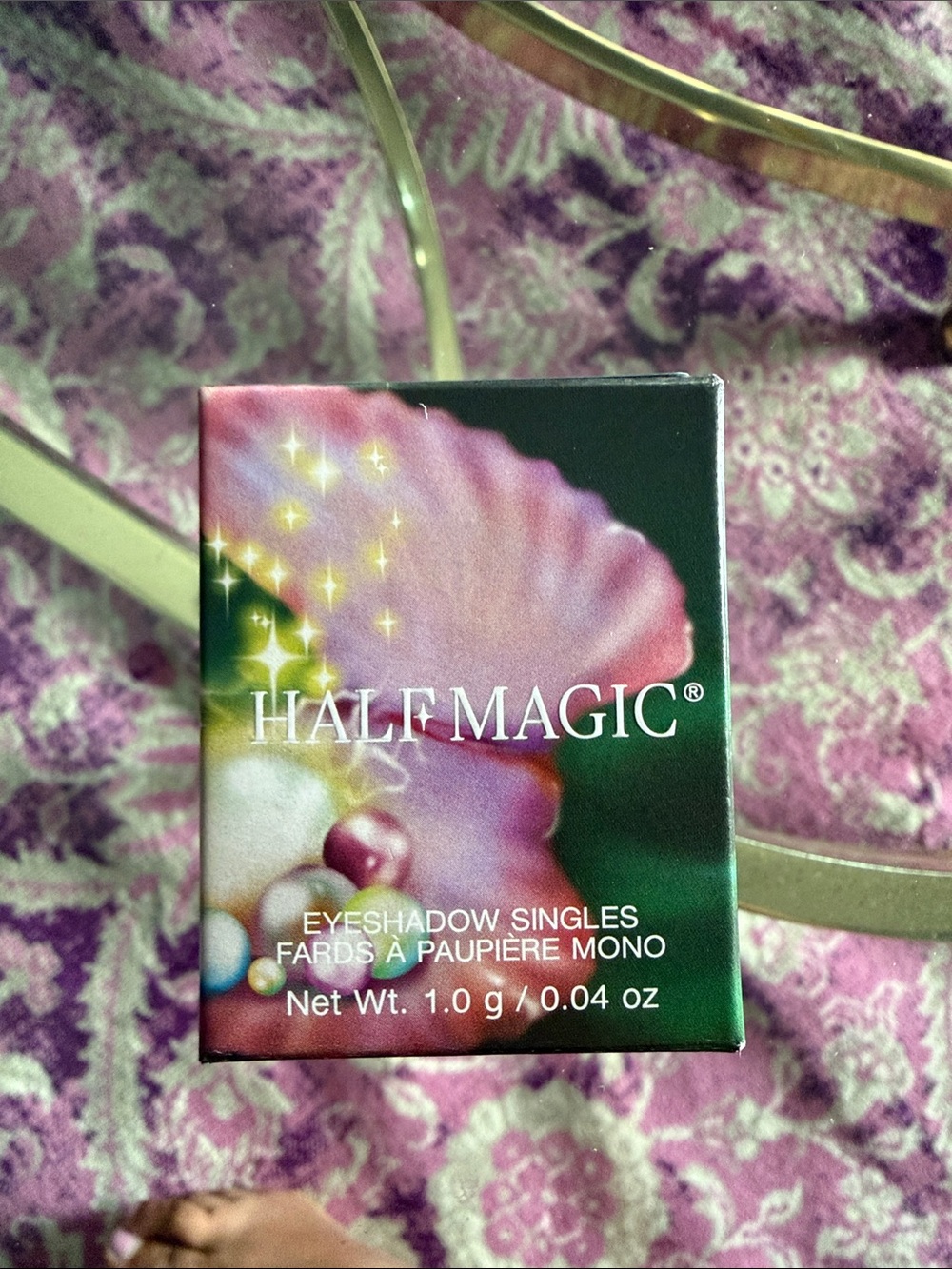 Half Magic Possessed Pearl Eyeshadow Singlet